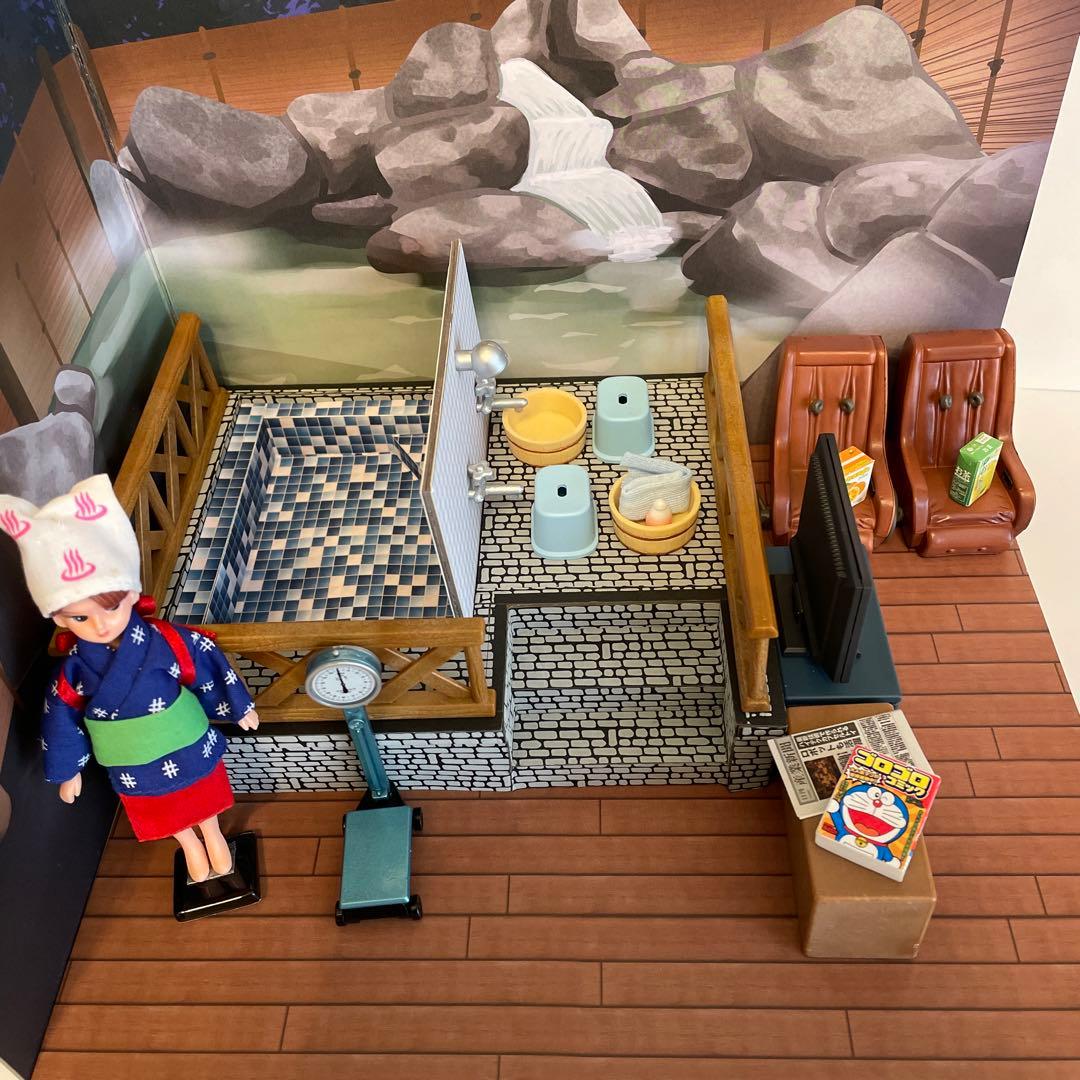 リーメント シルバニア ミニチュア 背景付●温泉 銭湯ガチャ ミニリカちゃん