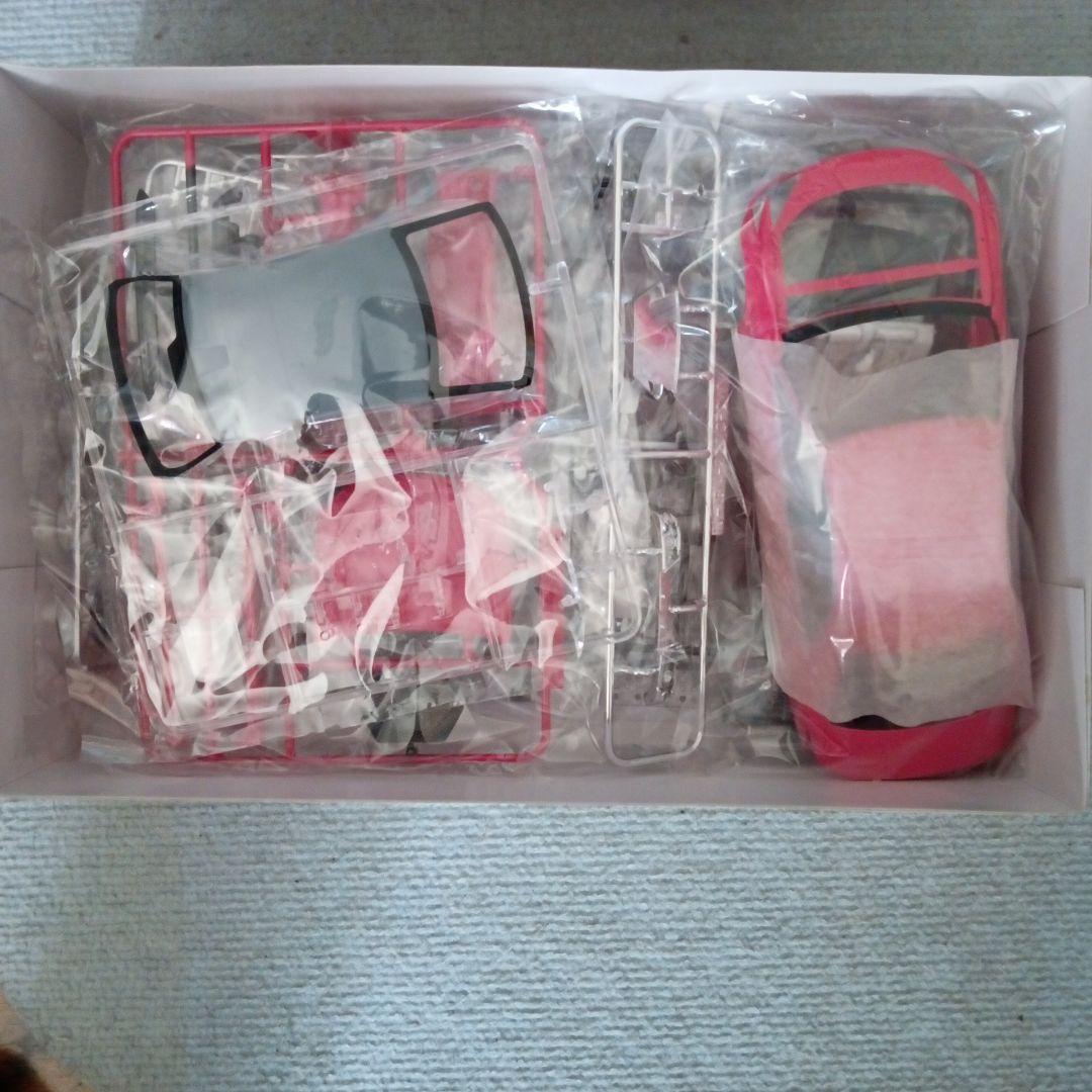 CROWN \"ATHLETE\" 1/24 プラモデルキット（ピンク・ブラック）