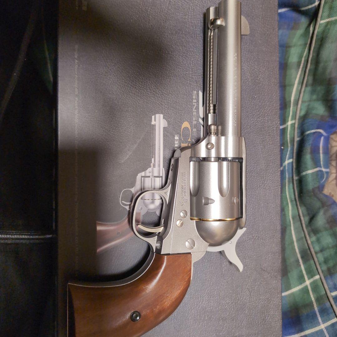 イ*ン様 SAA .45 エアコッキングガン シルバー