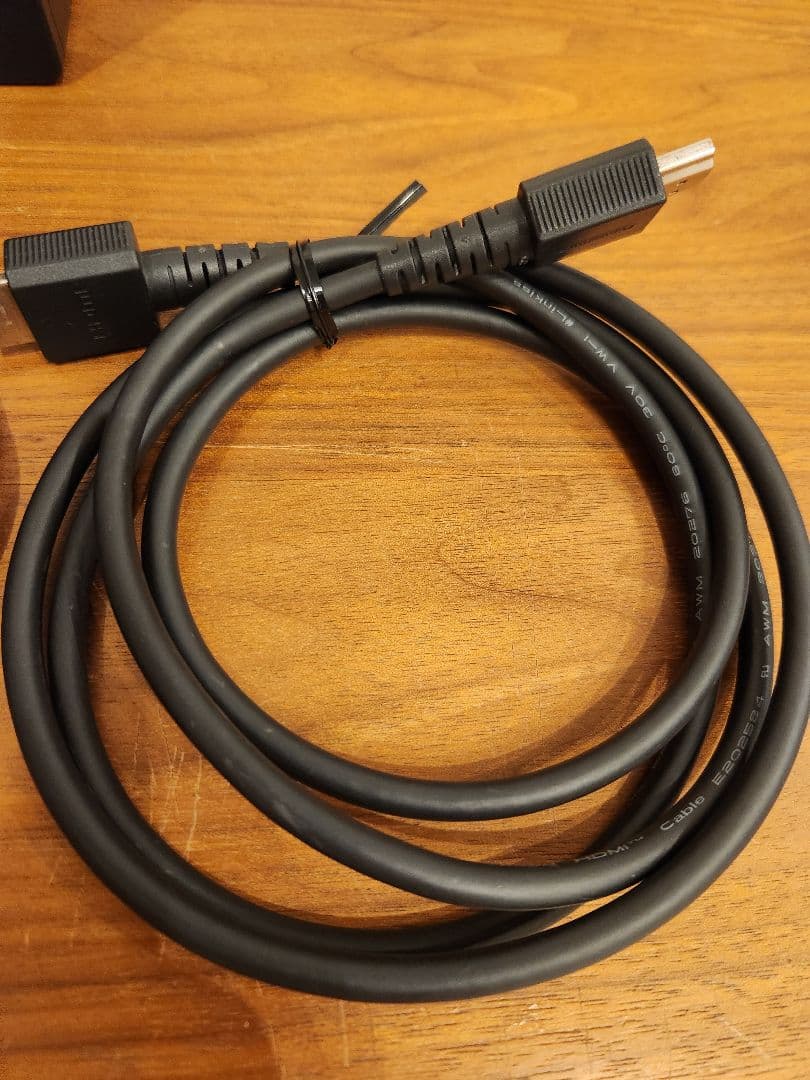 Nintendo Switch 本体& ジョイコンプラス