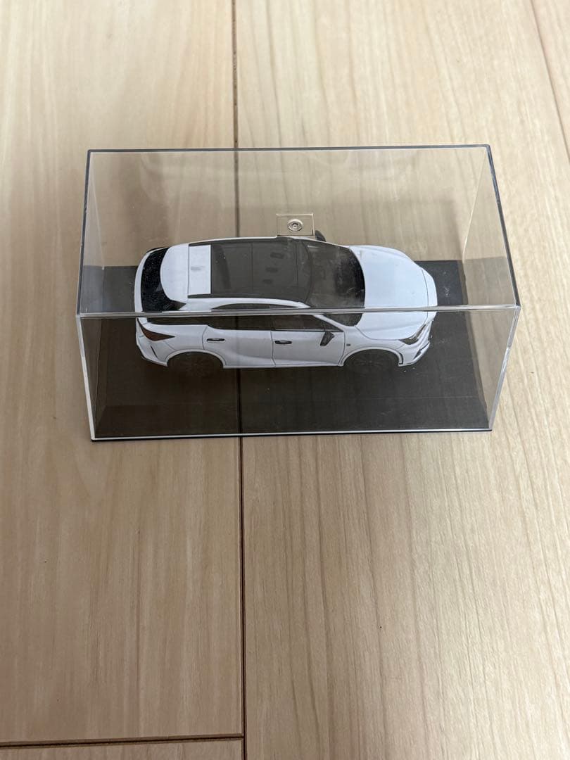 京商　レクサスRX 1/43 ホワイトノーヴァ