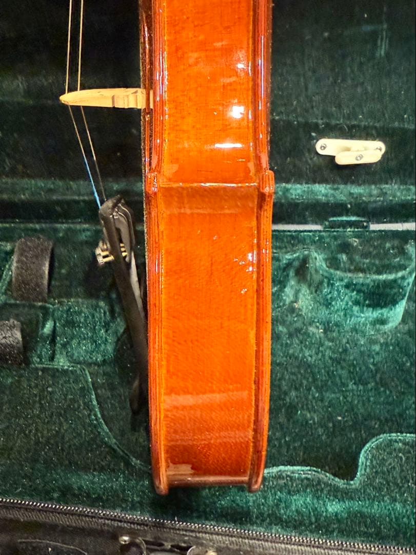 【送料込み】Aubert オーベール　バイオリン　肩当・ケース付　4/4サイズ