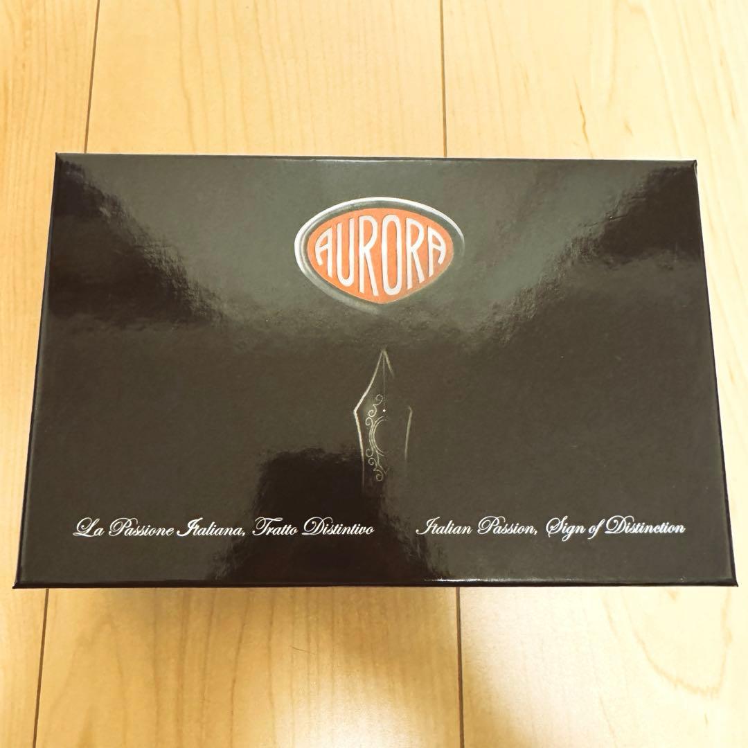 【ほぼ未使用】アウロラ　オプティマ　ボールペン　ブルーGT Aurora