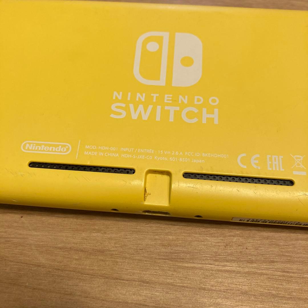 スイッチライト　イエロー　ジャンク品