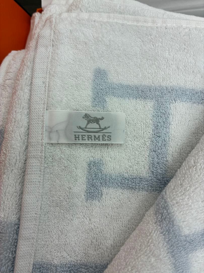 未使用　エルメス　バスタオル　大判　アヴァロン　ブルーグラシエ
