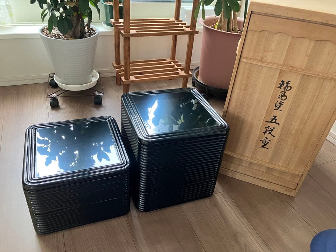 輪島塗 五段重 二枚蓋 木箱入り 重箱 伝統工芸品 漆芸【美品】