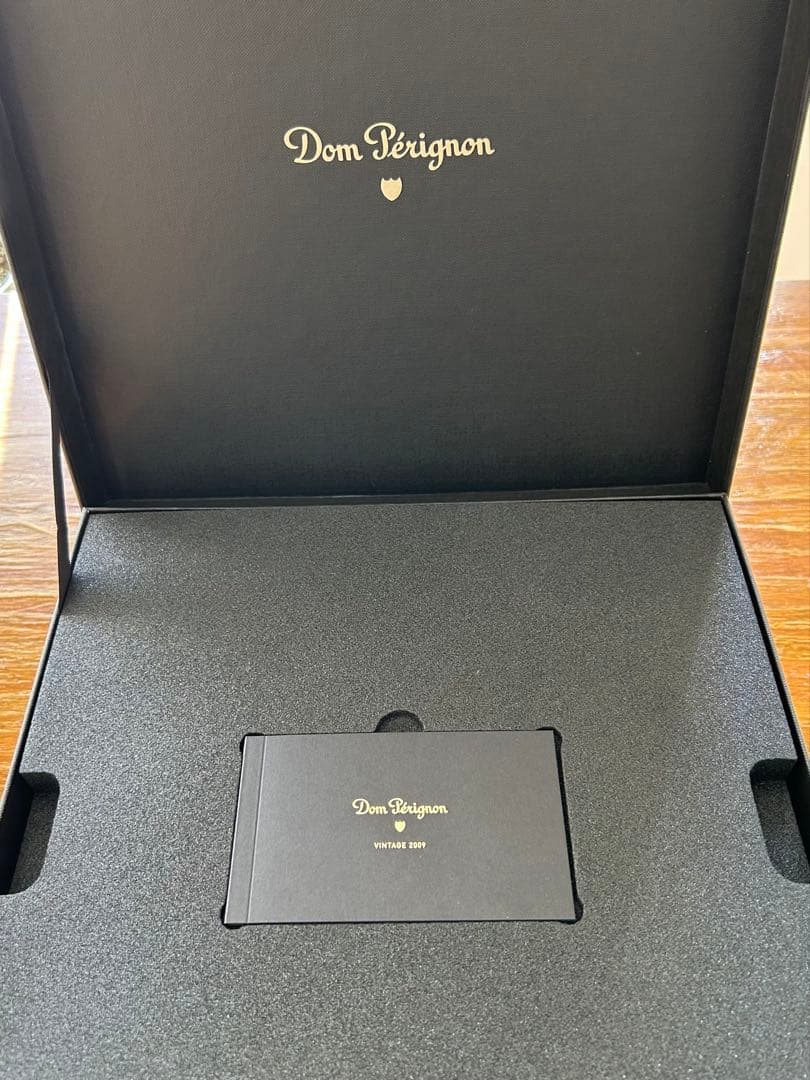 Dom Perignon ドンペリニヨン Vintage2009箱 グラス付き