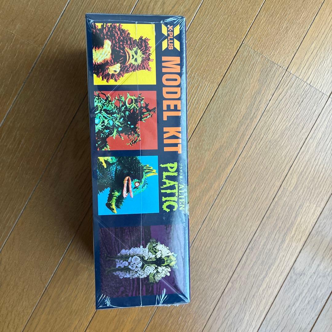 エクスプラス プラチク星人　ソフビキット　未開封品