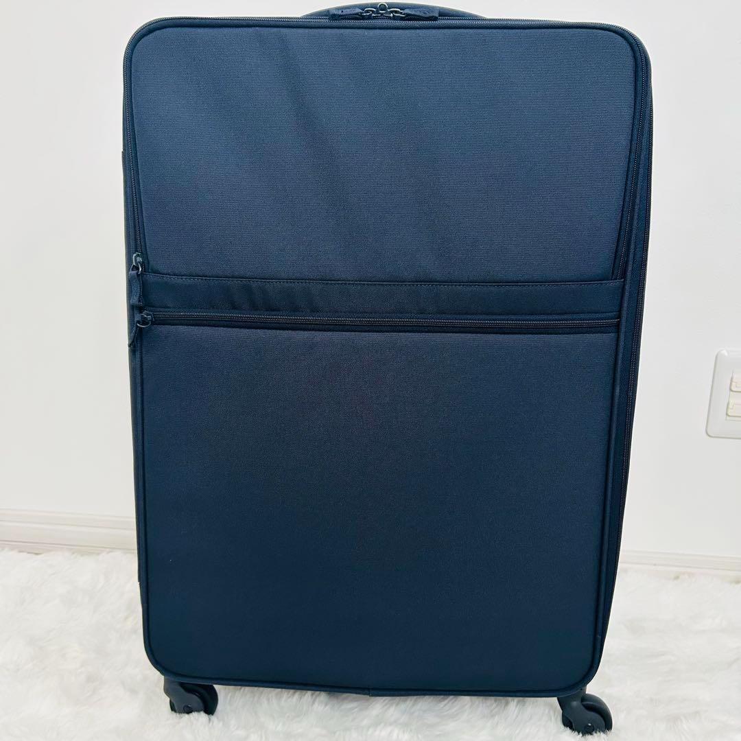 無印良品 半分の厚みで収納できるソフト キャリーケース 63L スーツケース