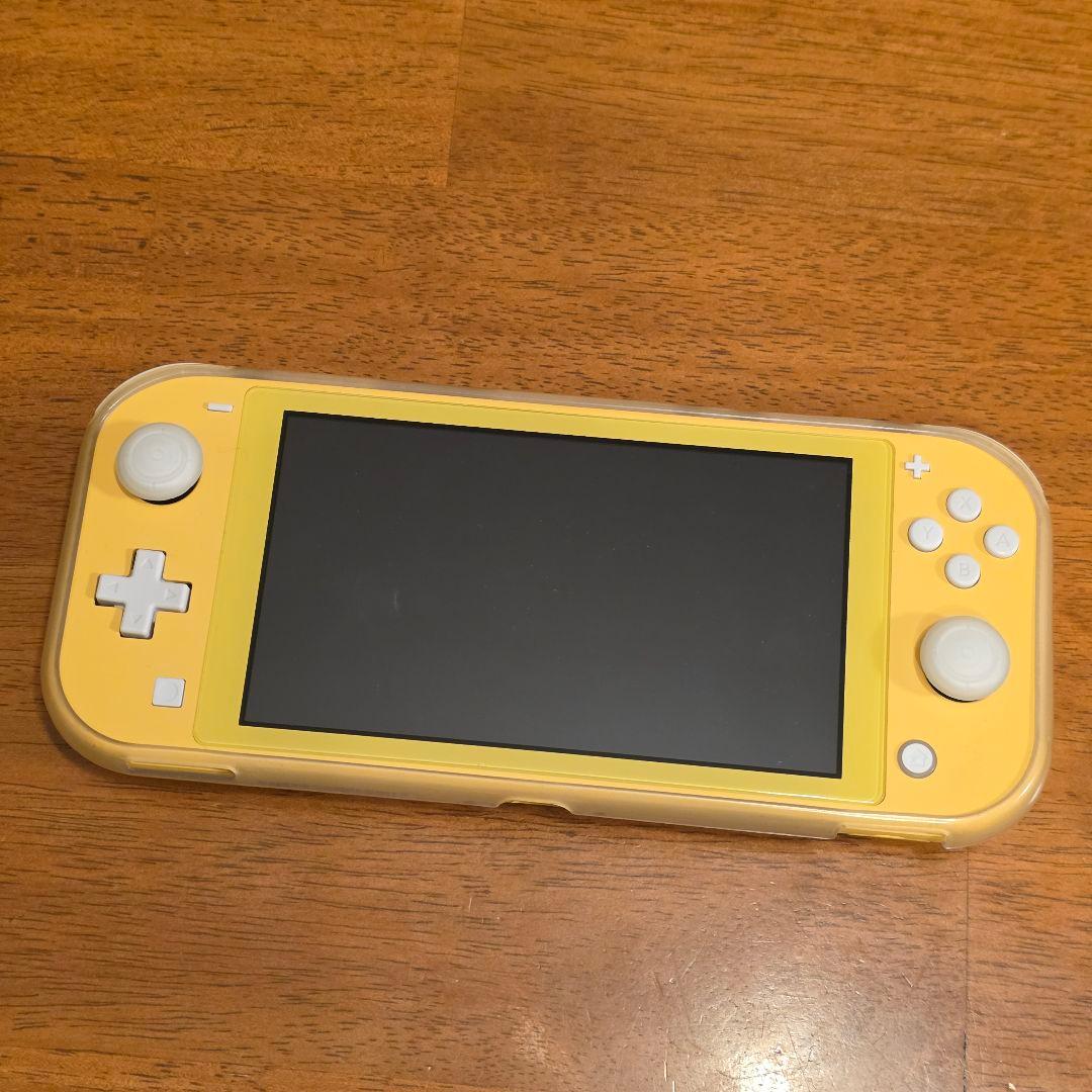 Nintendo Switch Lite イエロー カセット microSD付き