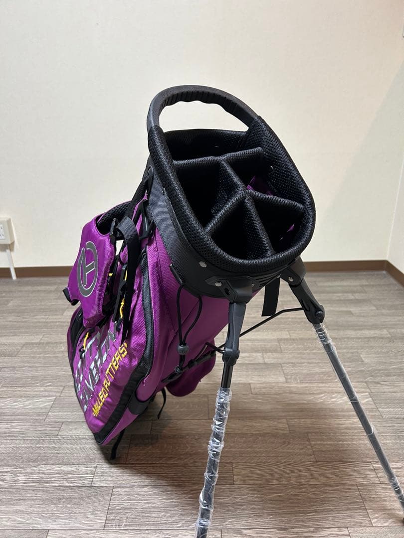 目立つ！美しいパープルカラーがゴルフ場で映えます！スタンド式キャディバック