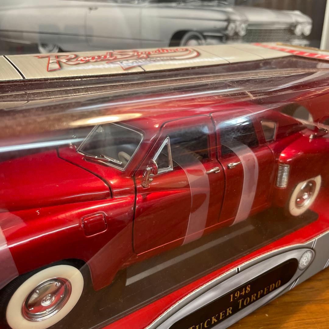 新品未開封　1948 Tucker TORPEDO美品です1／18