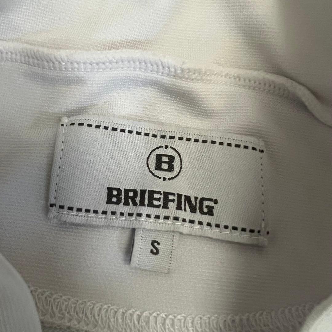 BRIEFING ブリーフィング　タンクトップ　ノースリーブ　ハイネック　ロゴ