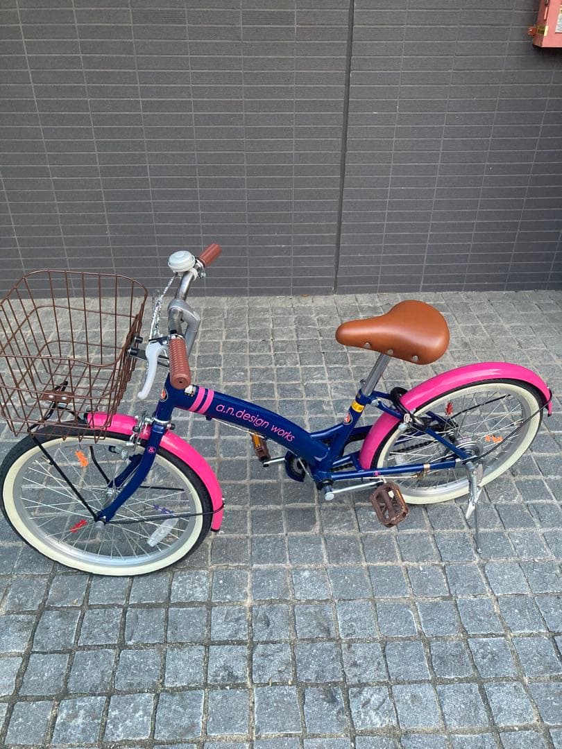 a.n.design works 子供用自転車 ネイビー/ピンク　20インチ