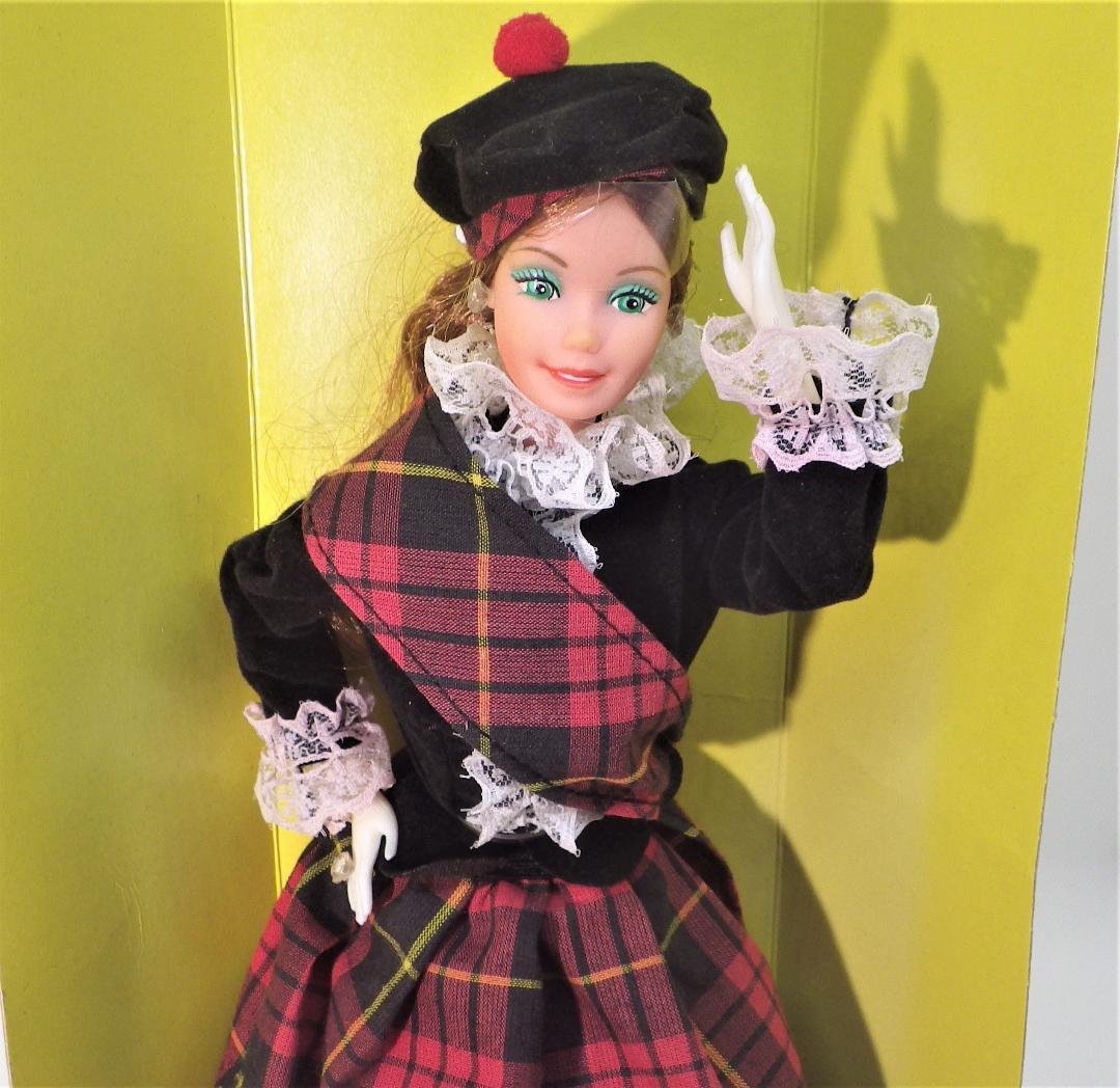 激レア【製造ミスの白い手】　ビンテージ1980年　スコティッシュバービー