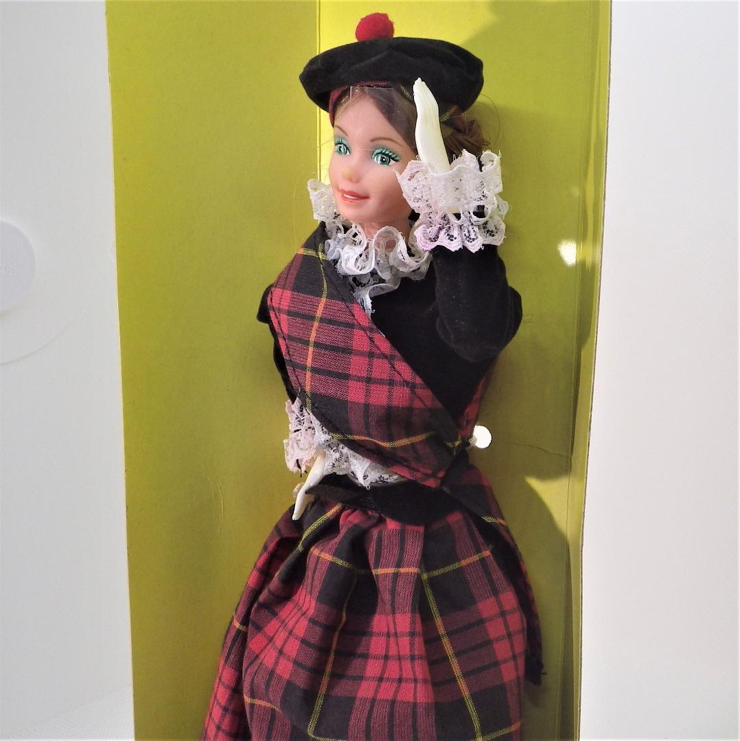 激レア【製造ミスの白い手】　ビンテージ1980年　スコティッシュバービー