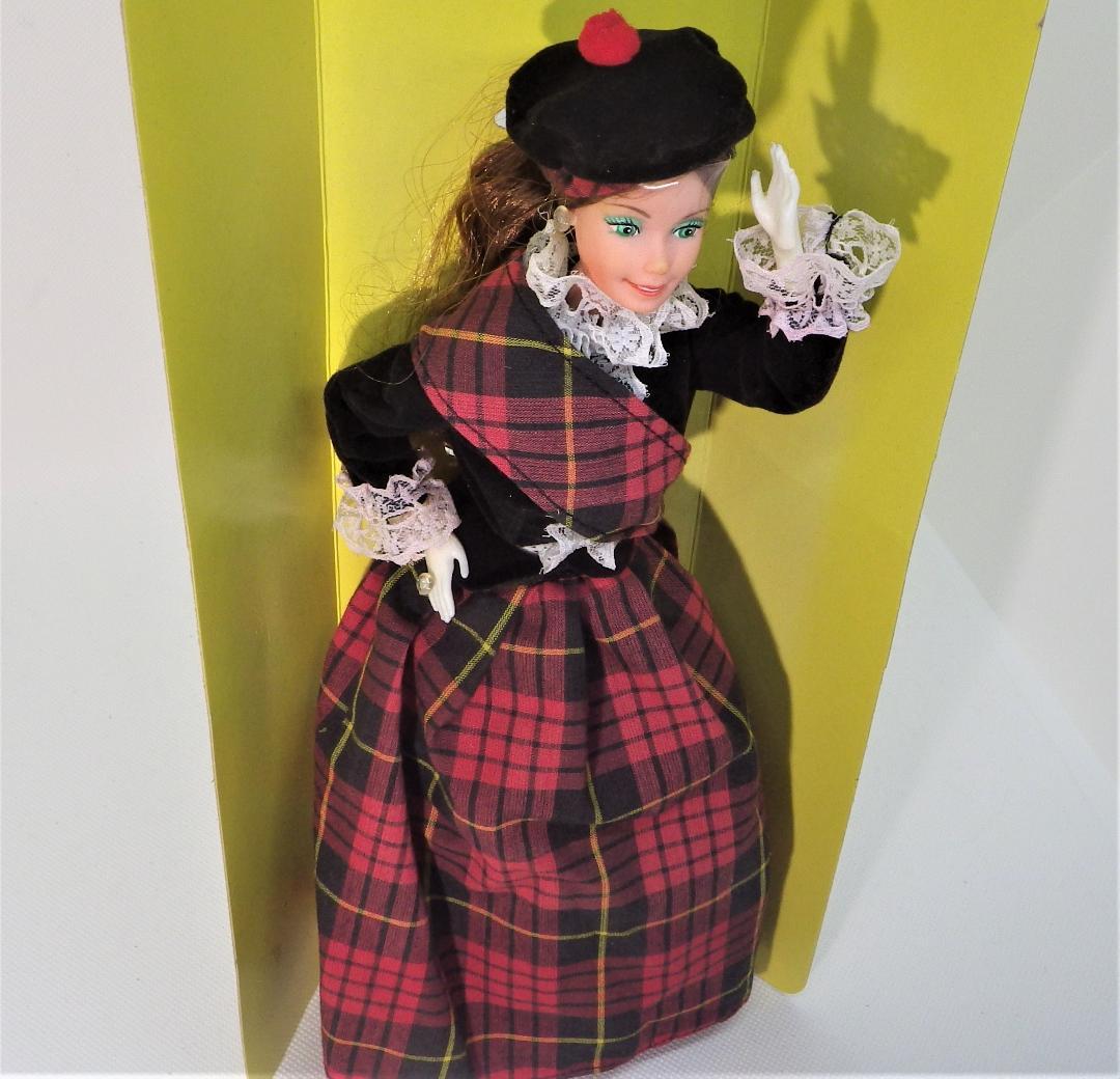 激レア【製造ミスの白い手】　ビンテージ1980年　スコティッシュバービー