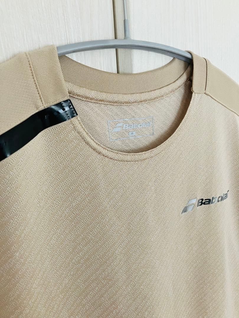 【超美品】BabolaTのテニスウェア（Tシャツ&パンツ）｜ベージュ×ブラウン