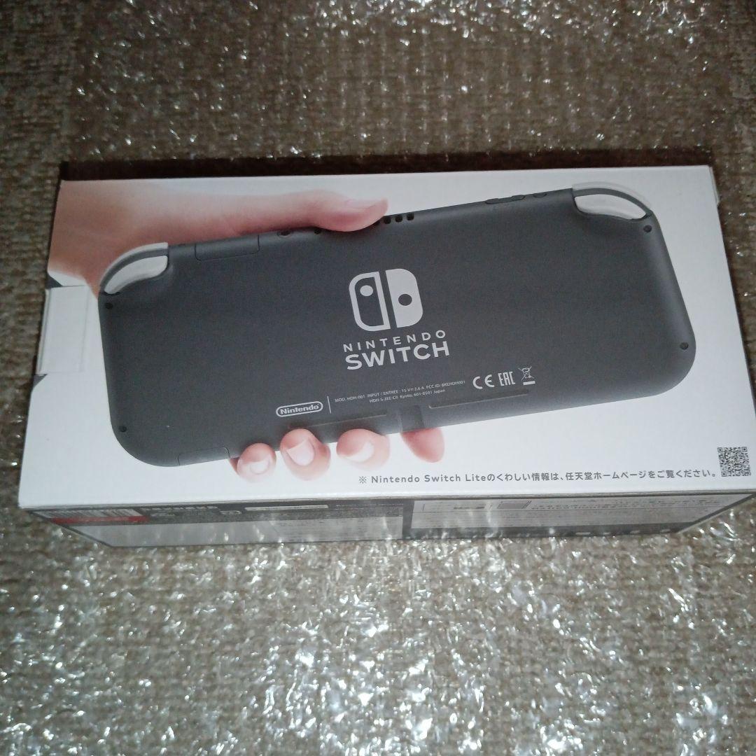 Switchライト　新品