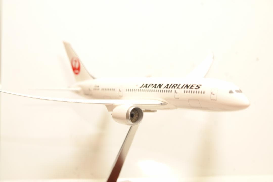 JAL ボーイング787 飛行機模型 1/200