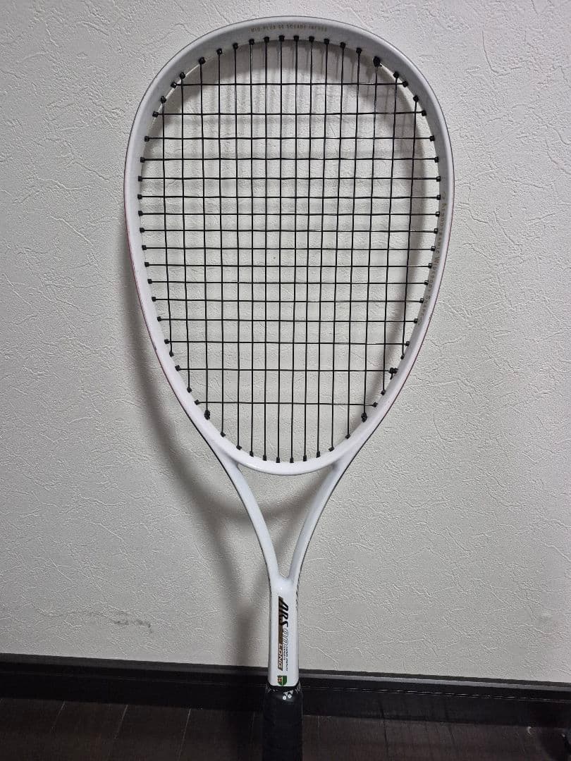 ソフトテニスラケット　エアロンスーパー90