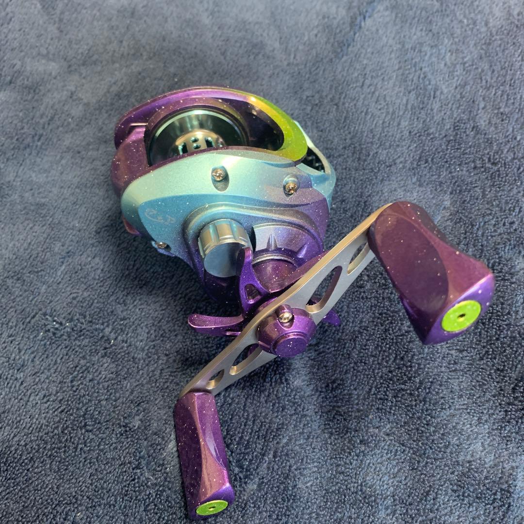 ベイトリール　右　ど派手　トップ