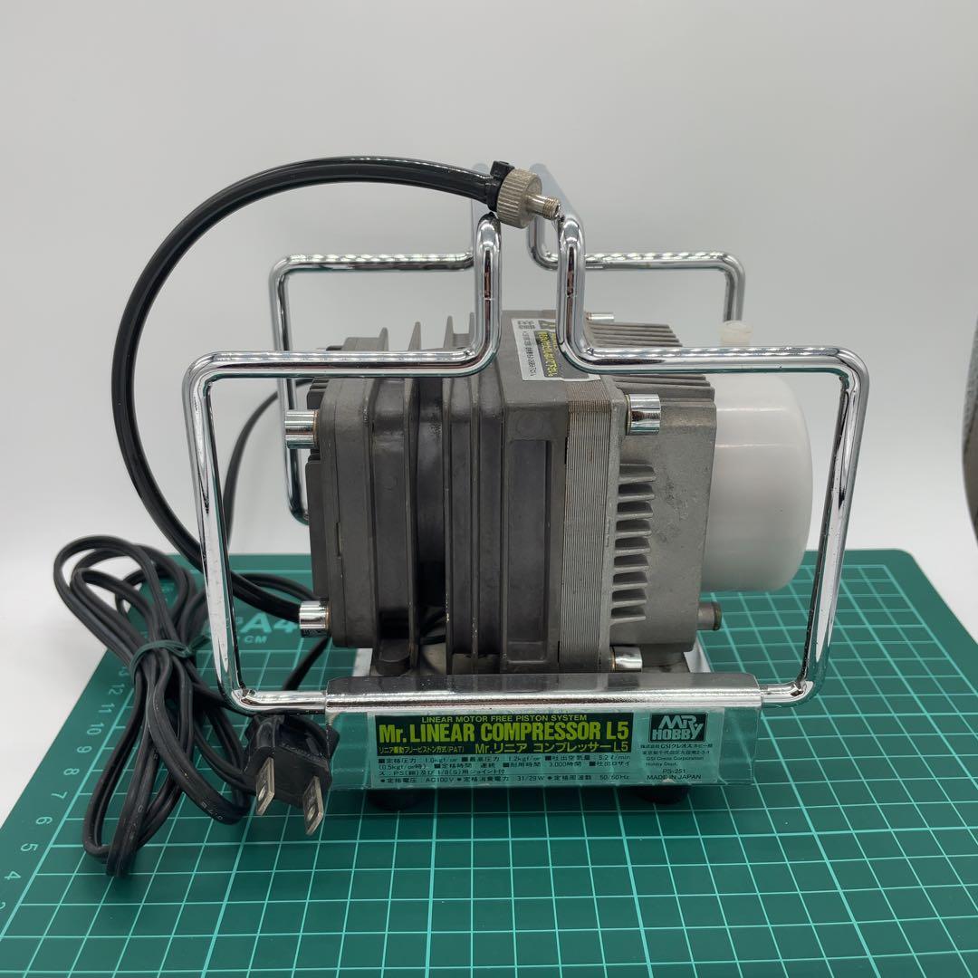 ぴ*ろ様 Mr. リニア コンプレッサー　L5 ガンダムマーカーセット　コピック