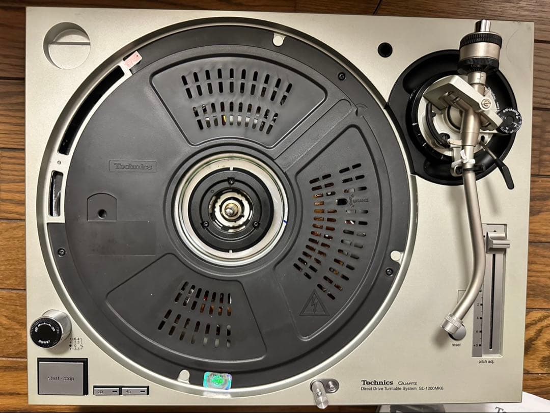 Technics SL-1200MK6 ターンテーブル1台