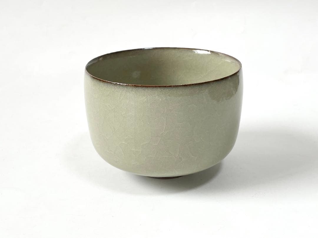 陶芸家　作家物　原口卓士　米色瓷　茶碗　米色青磁　青磁　茶碗　共箱
