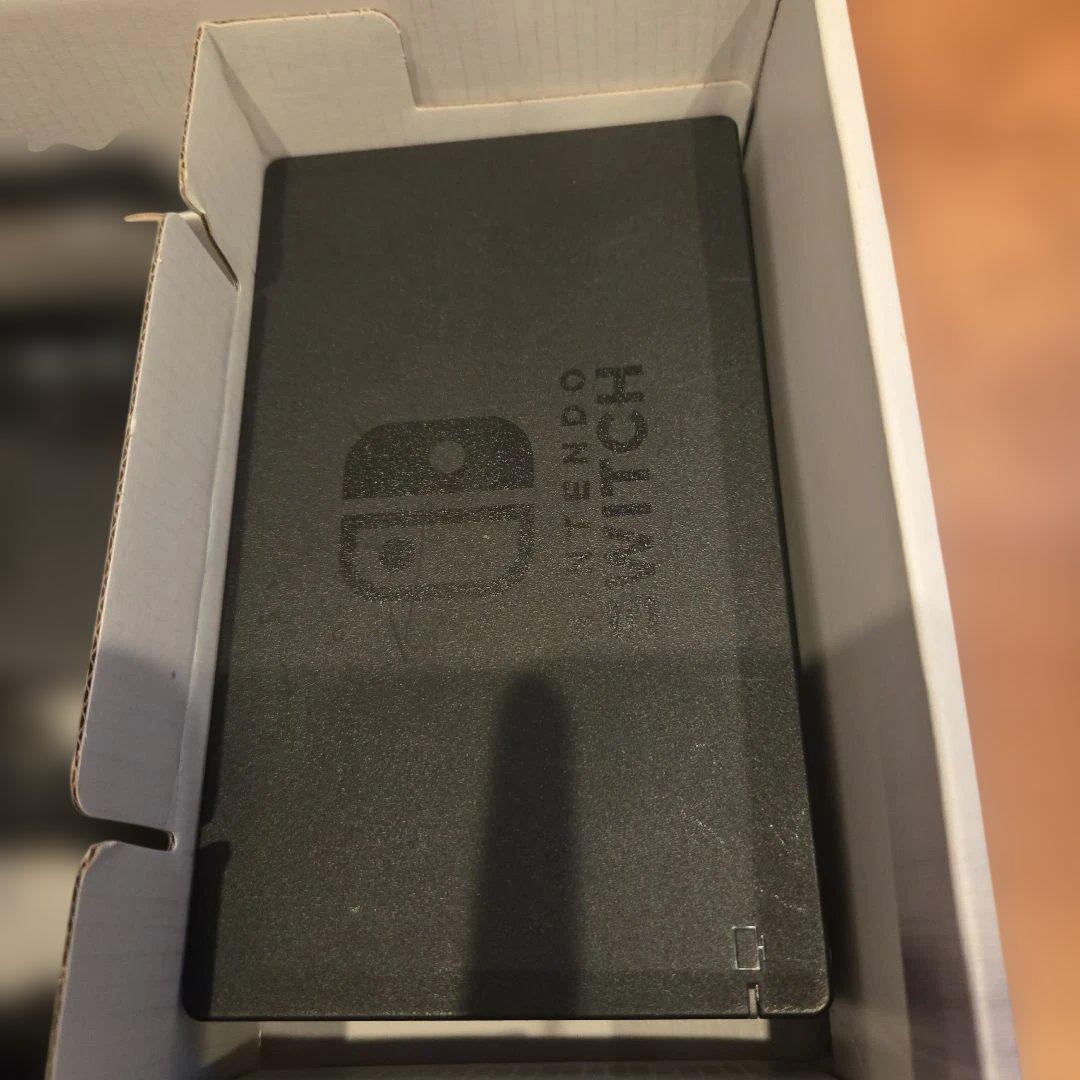 m*s様 【美品/未対策機/初期型/箱付き】Nintendo Switch