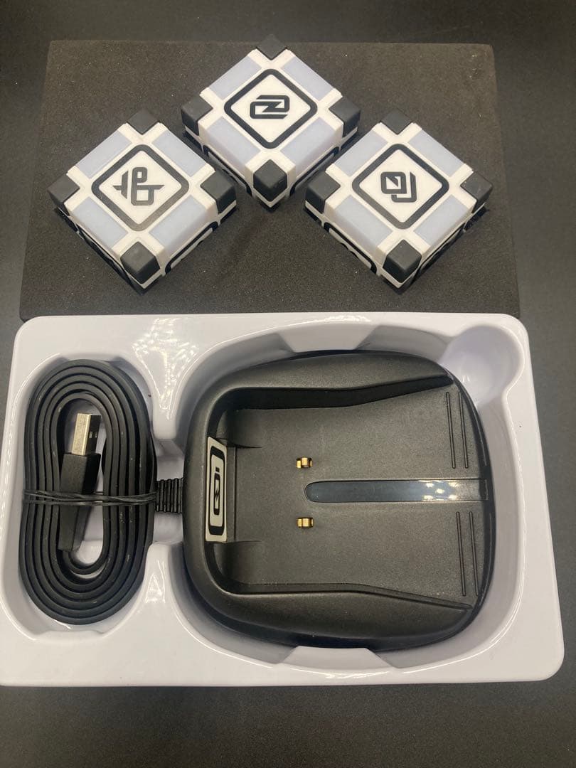 【極美品】COZMO (コズモ) ロボット クリスマス プレゼント 子ども