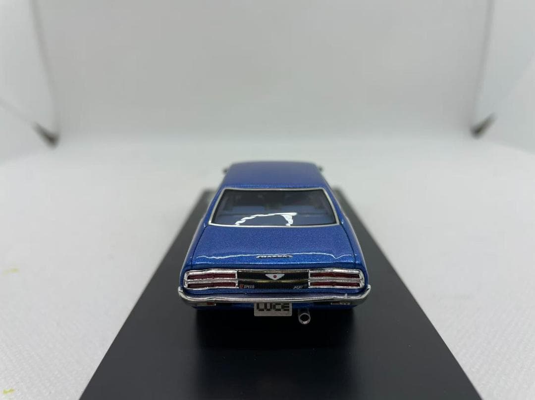 402-681 Hi-Story 1/43 マツダ LUCE CUSTOM GR