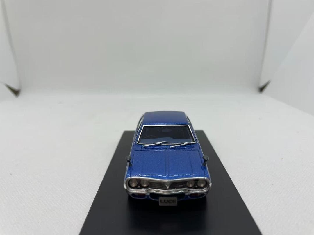 402-681 Hi-Story 1/43 マツダ LUCE CUSTOM GR