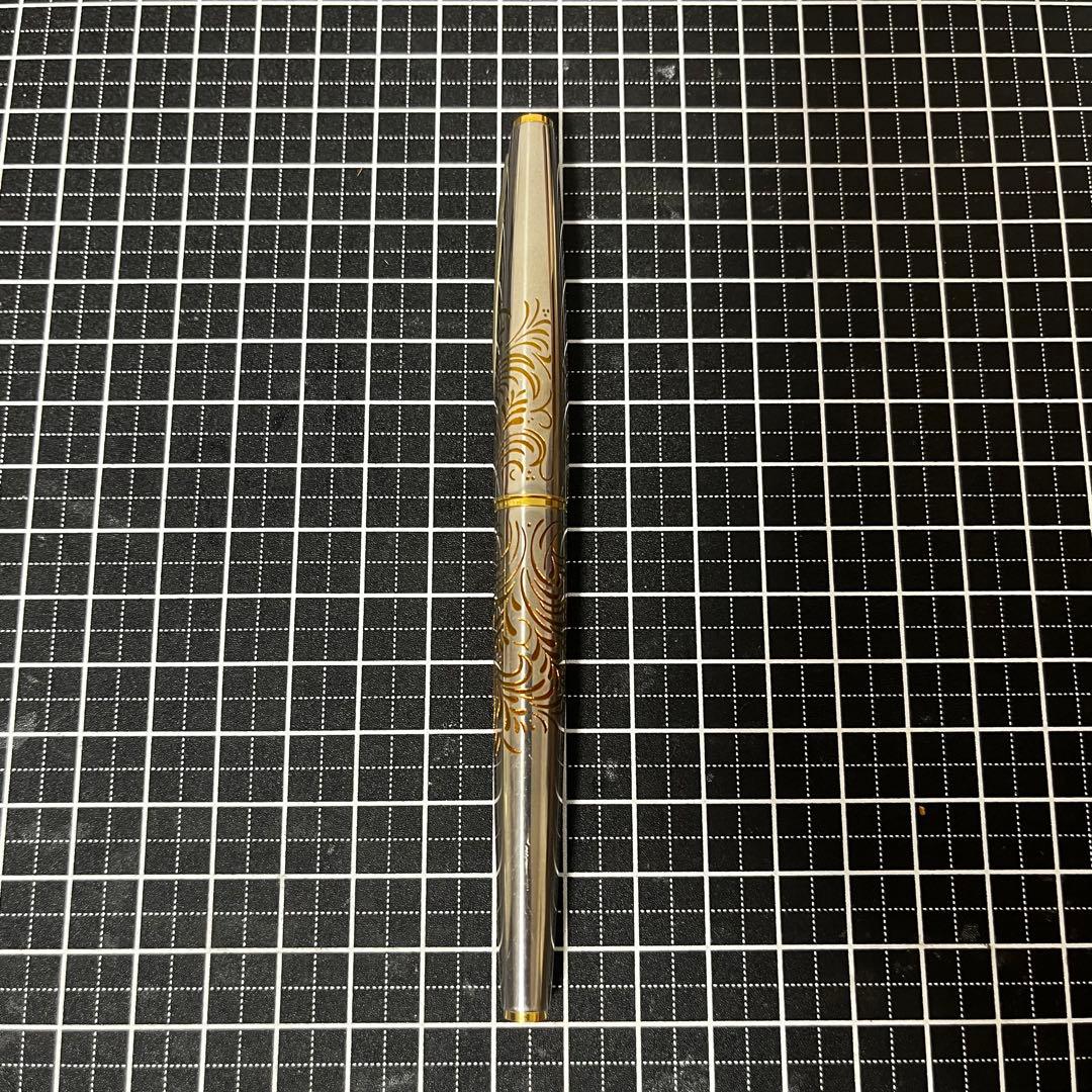 パイロット 万年筆 レディ 唐草模様 アイボリーカバー F