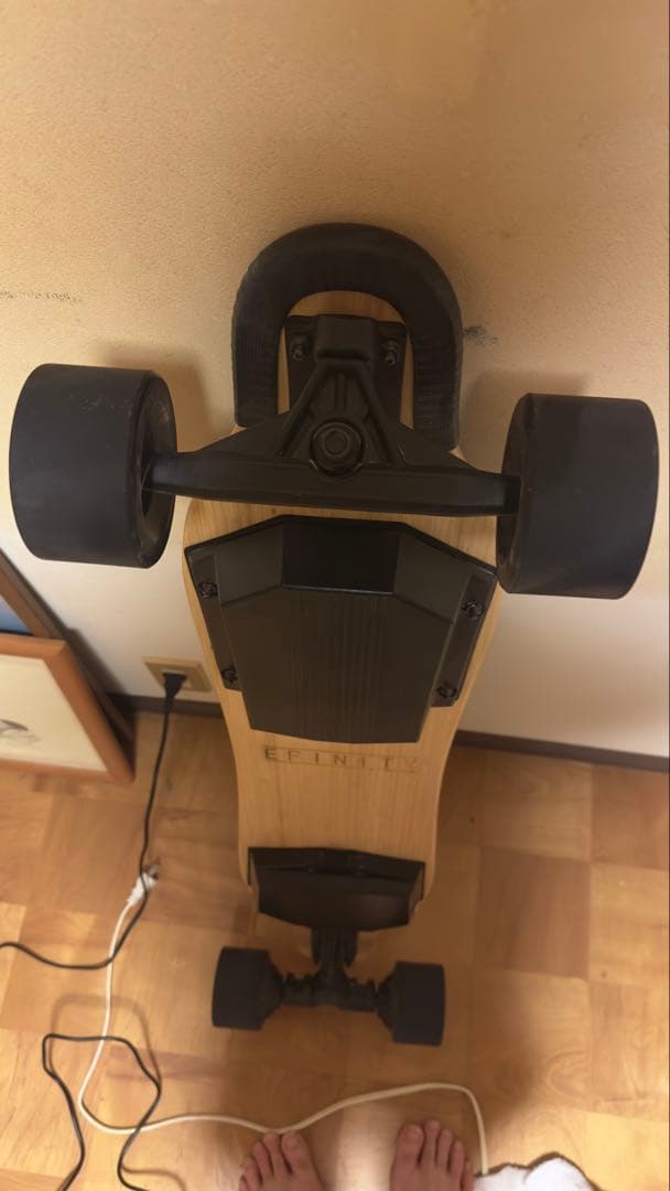 EFINITY 電動スケートボード