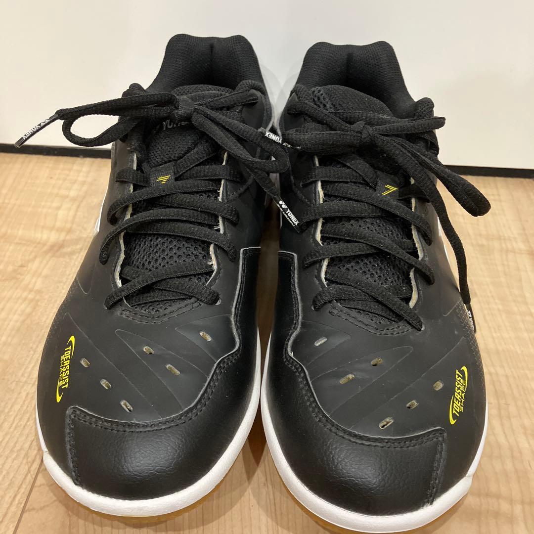 【美品】 YONEX パワークッション65Z バドミントンシューズ ブラック