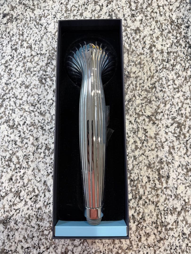 ReFa シャワーヘッド メタリックデザイン