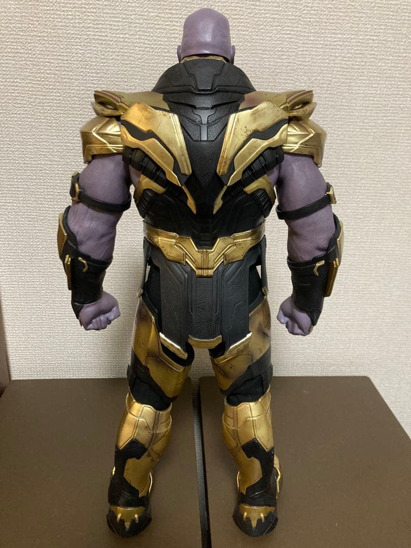 Hot Toys 「アベンジャーズ エンドゲーム」1/6 サノス