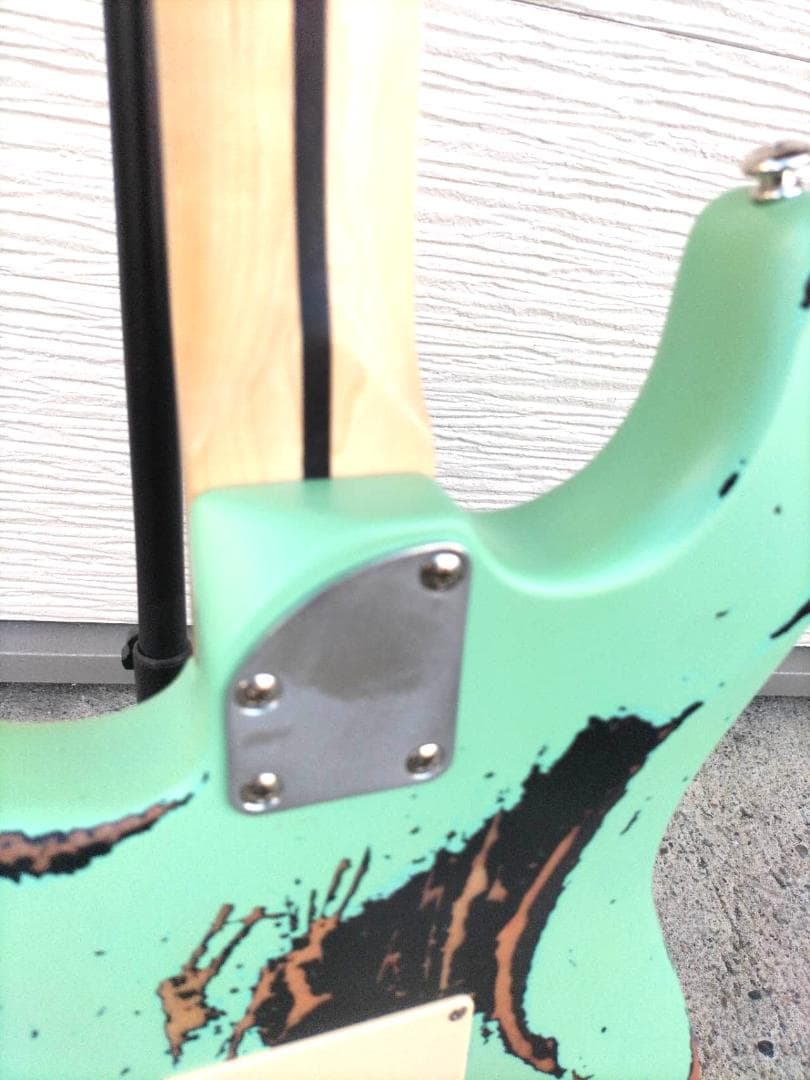 ストラトシンライン②　ハードレリックサーフグリーン　SSH　ステンレスフレット