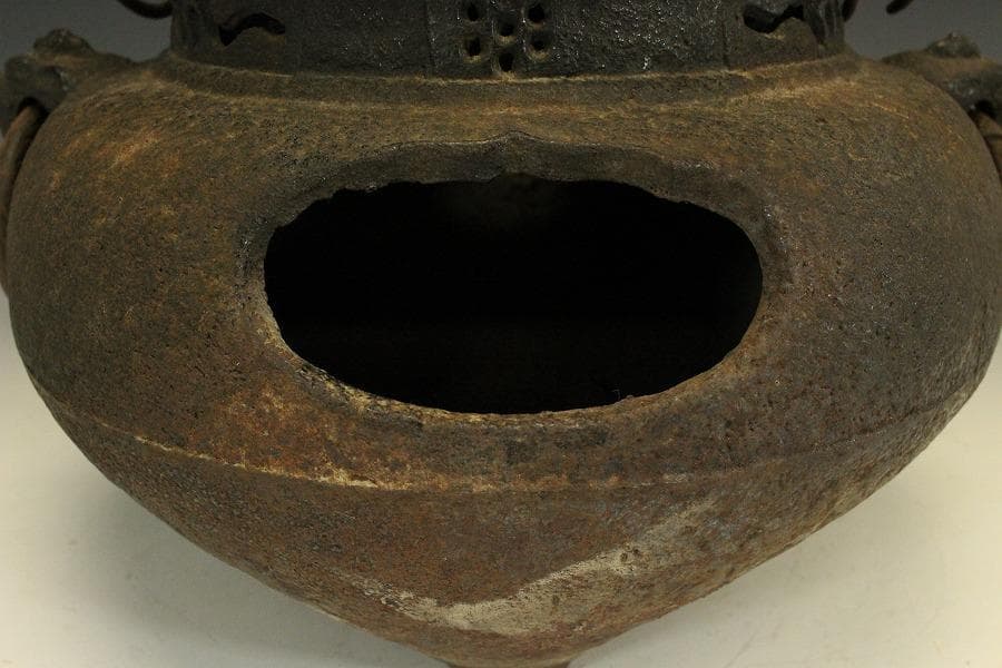 茶道具 鬼面風炉釜 平丸釜 環付 706