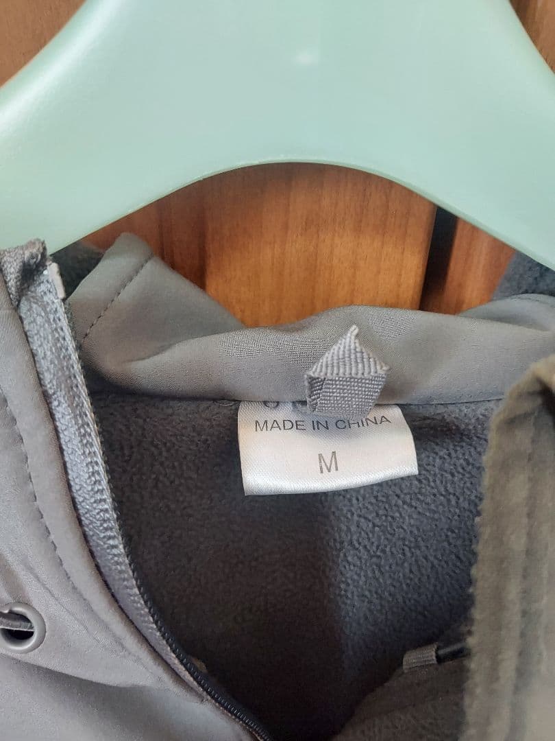 DRESS フード付きグレージャケット Mサイズ