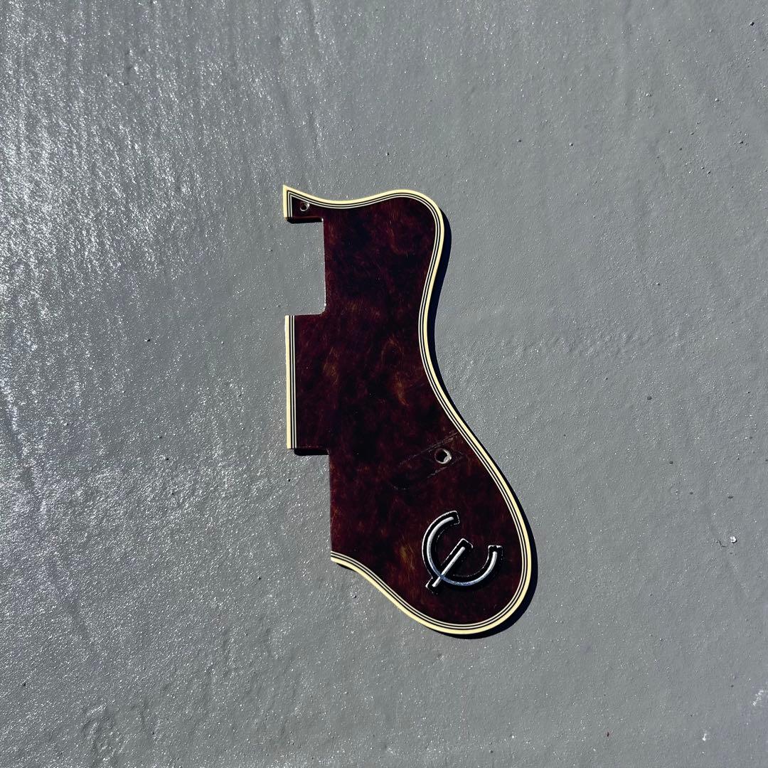 Epiphone Sheraton II Pro セミアコ エレキギター