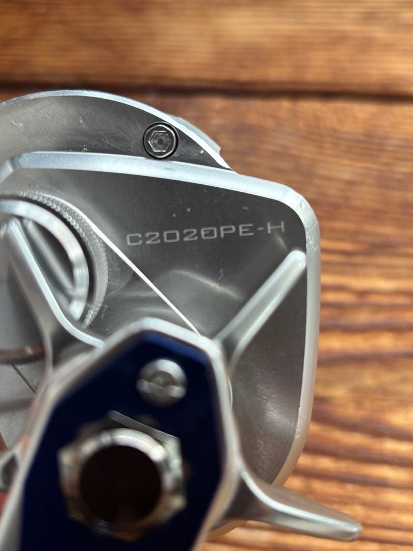 ダイワ　リョーガベイジギングC2020PE-H オーシャンマークノブ付き