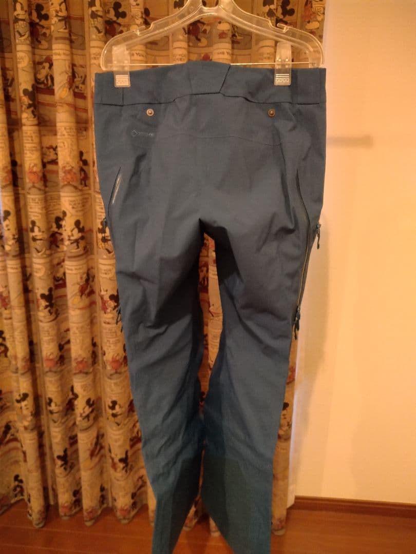 アークテリクス スキーウェア