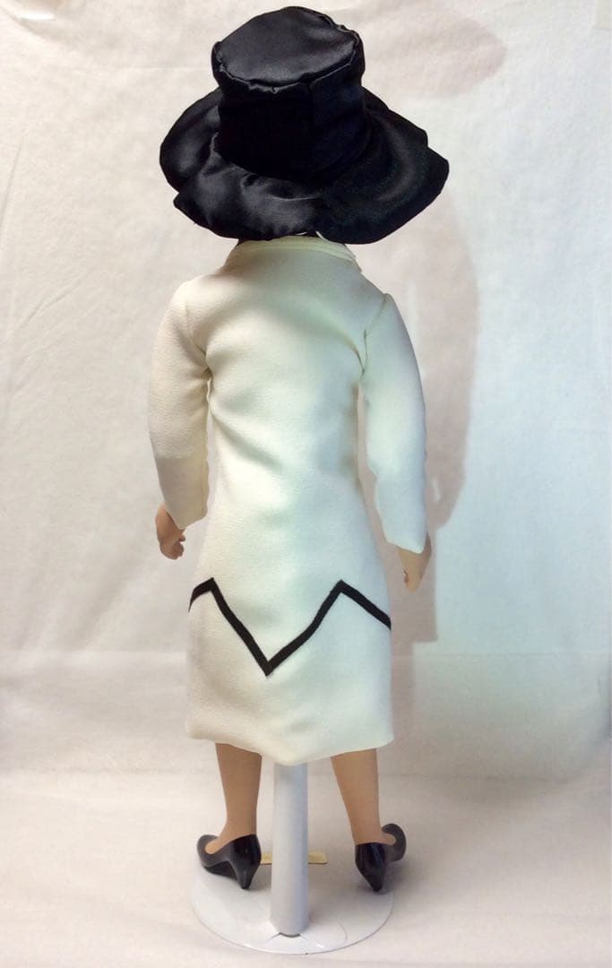 Thunderbirds Lady Penelope ポーセリン人形　No.91