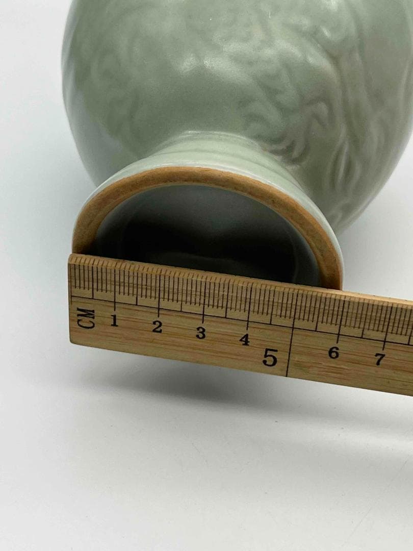 明時代　龍泉窯　青磁龍紋観音瓶　花入　花瓶　茶道具　香道具(C-43)