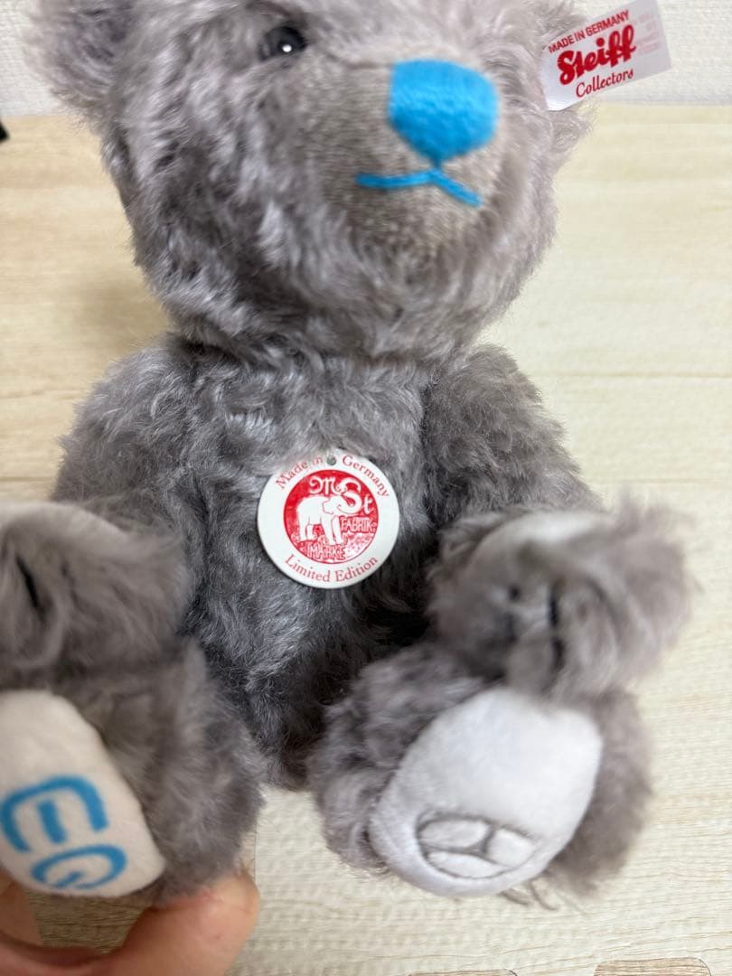 メルセデスベンツ×Steiff 限定版 グレー クマ ぬいぐるみ