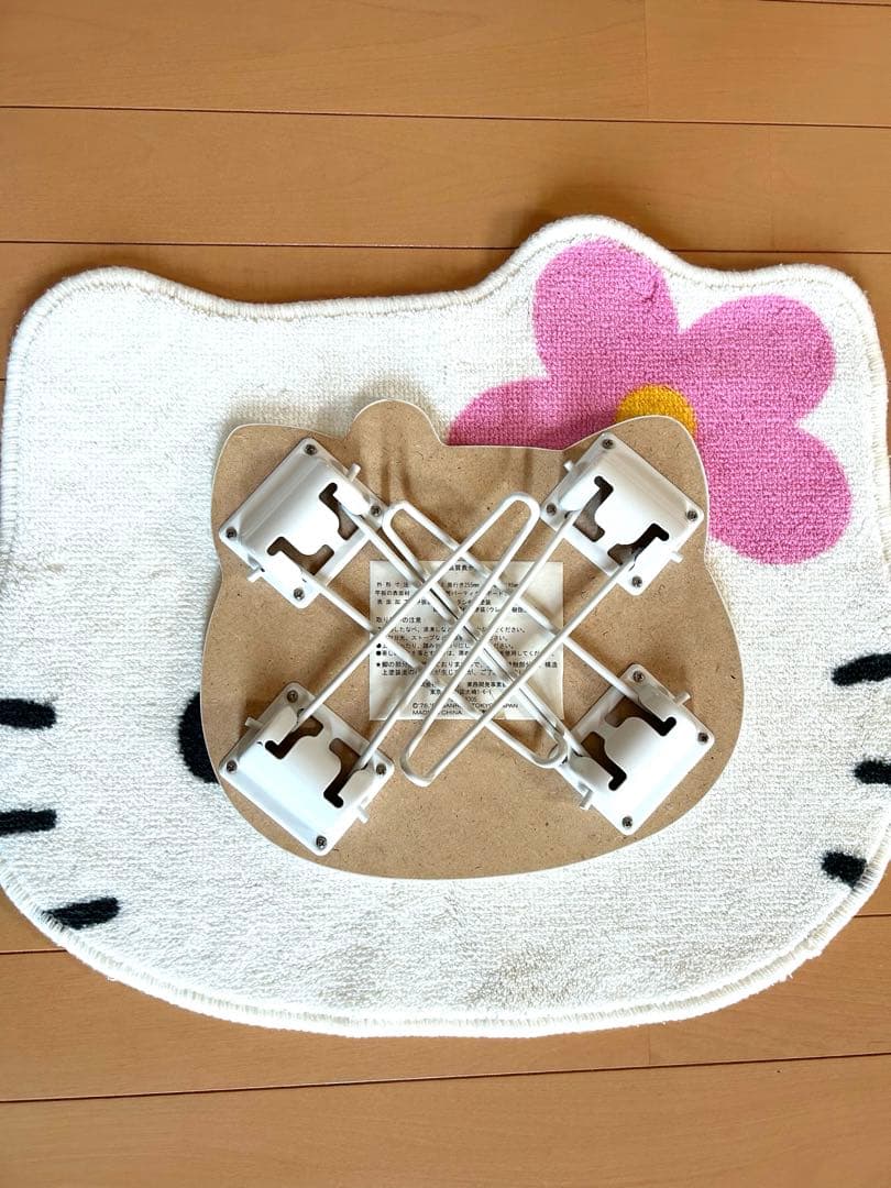 希少レア当時物【大人気】ハローキティ　折りたたみテーブル　ダイカット　マット