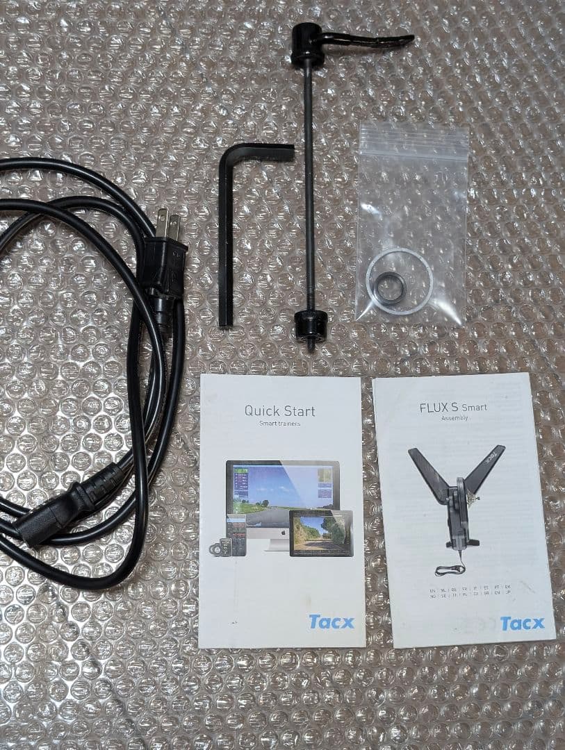 Tacx Flux S スマートトレーナー