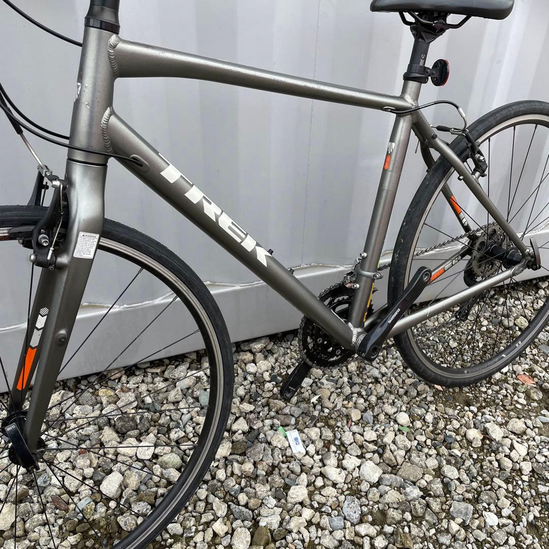 高機能クロスバイク 7.5FX 身長175-186cm 定価12.5万円